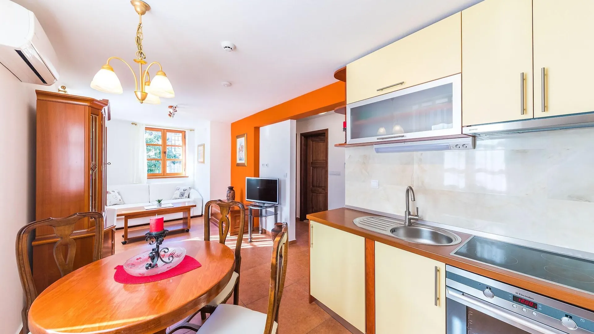 Apartments Perla Σπλιτ
