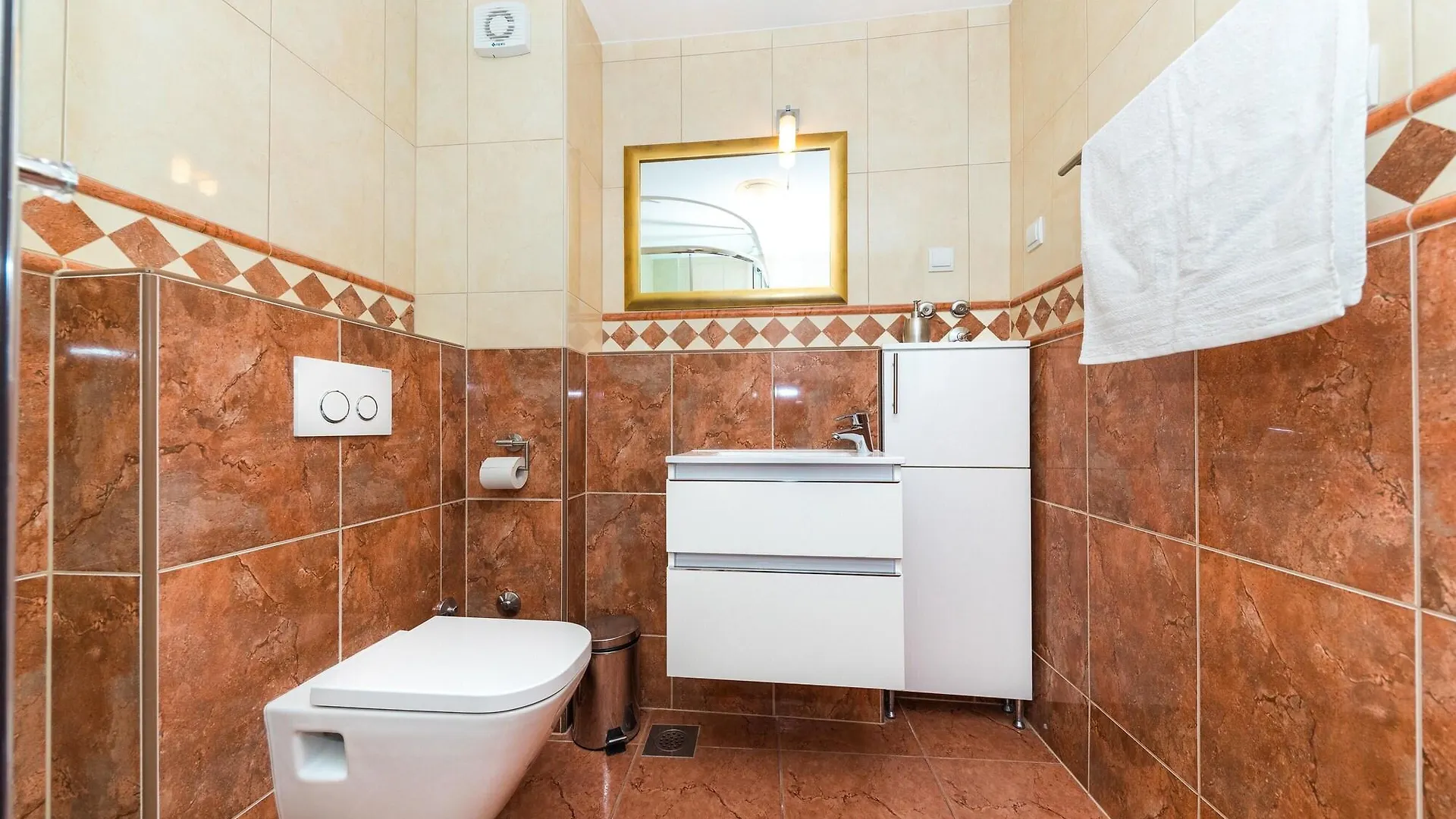 Apartments Perla Σπλιτ